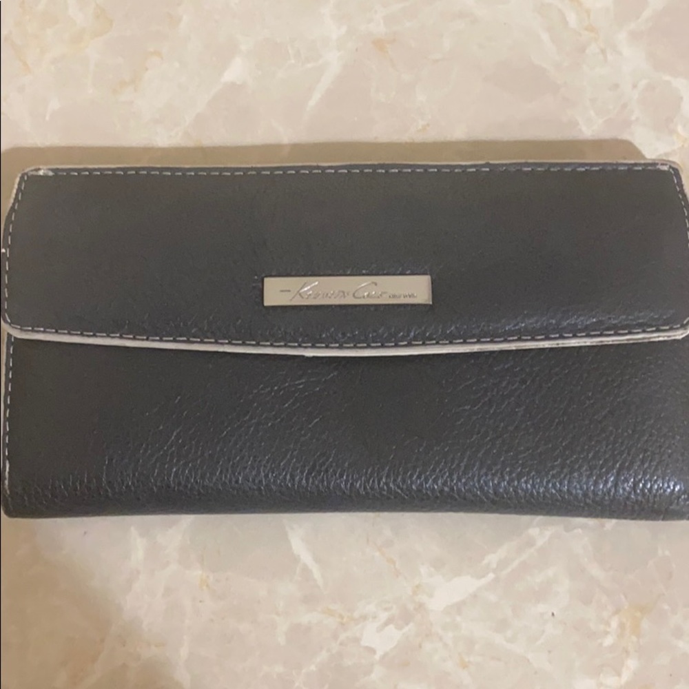 woman wallet , KENNITH COLE
